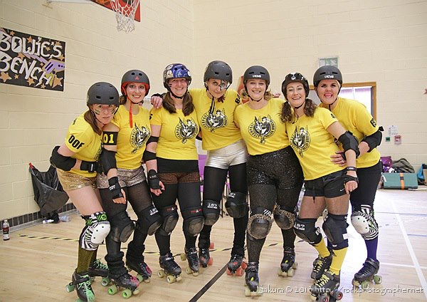 Liverpool Roller Birds (B) take on North Cheshire Victory Rollers – live roller derby!